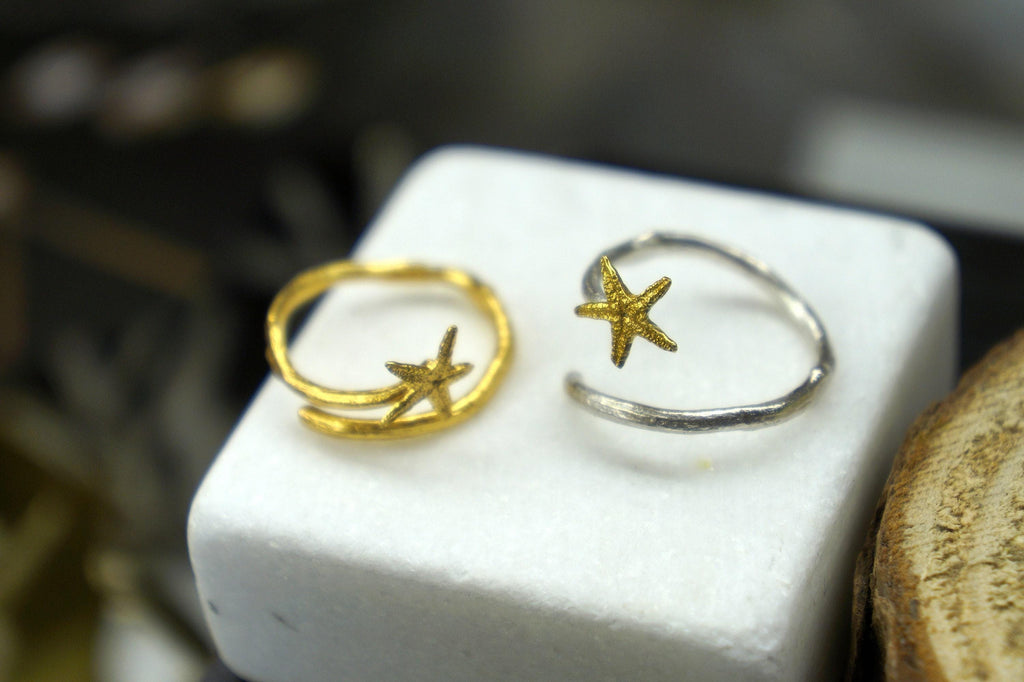 Starfish Ring: Nature Inspired Silver with Gold Accent - Adjustable-3