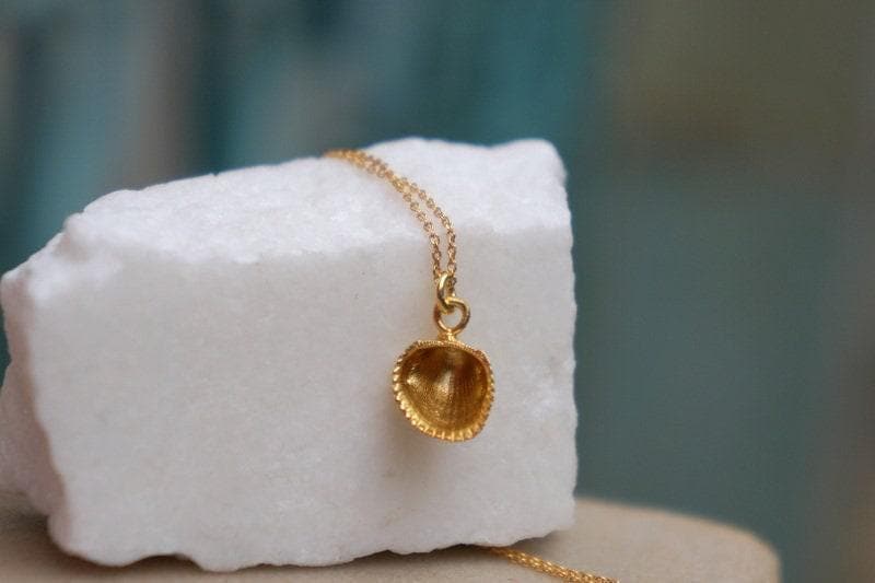 Nautical Pendant Necklace: Gold Sea Shell Design (Sterling Silver)-2