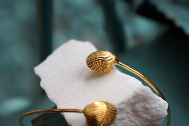 Sea Shell Gold Cuff Bracelet - Summer Inspired, Eco-Friendly-3